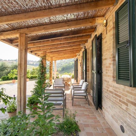 Casa Raffaela, Charming Villa With A Nice Pool Monte Giberto Exterior foto